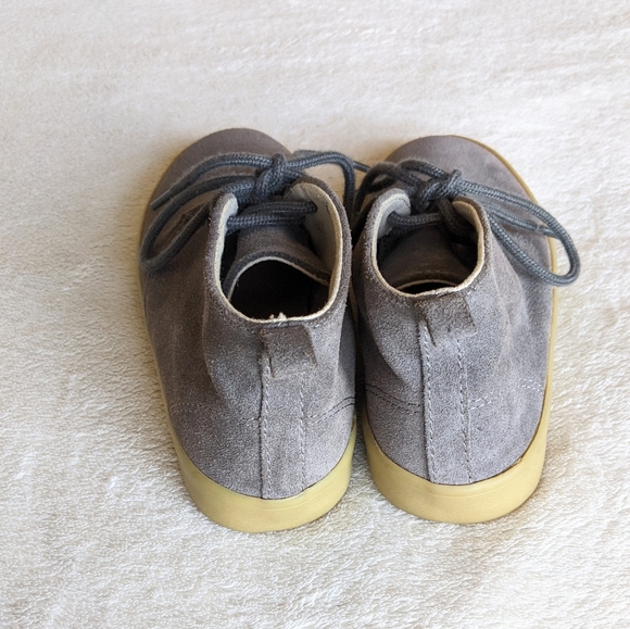 GAP Toddler Boys Chukka Boots size 12 Grey Suede - Picture 3 of 7